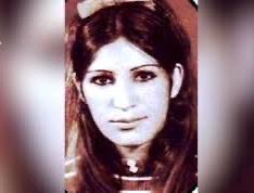 #LeylaQasim a ku ji bo azadiya jinên kurd rê vekir, bi wêrekî û aramiya xwe bû sembol, 50 sal berî îro hat dardekirin. Ên ku Leyla kuşt di tarîtiya dîrokê de hatin naştin lê Leyla hîn jî di raman û hişê me de rojek e. Bi rêzdarî, hezkirin û spasdarî bibîrtînim.