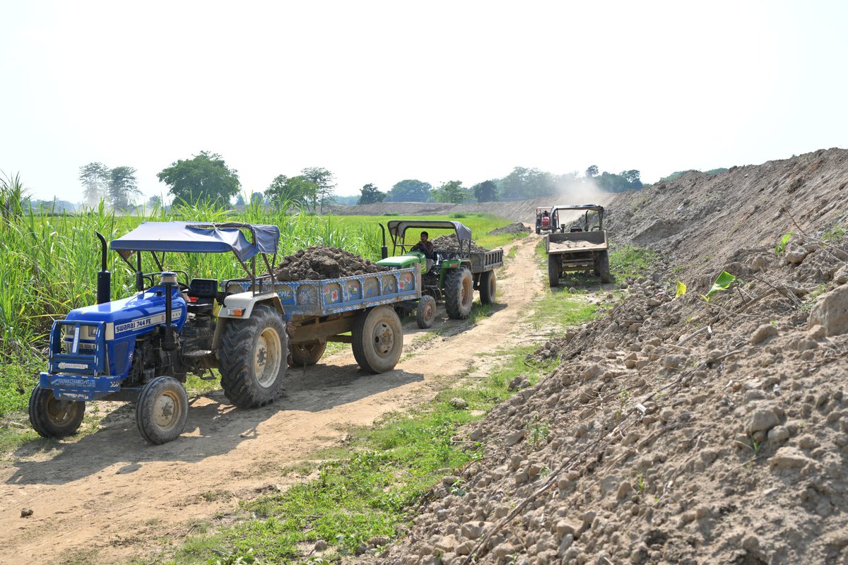 Took the inspection of 14 km long underconstructed dam on the right bank of Kolong river at my home constituency.

The dam, which is being constructed at a total cost of Rs 41.8 crore, will greatly protect the area from erosion.