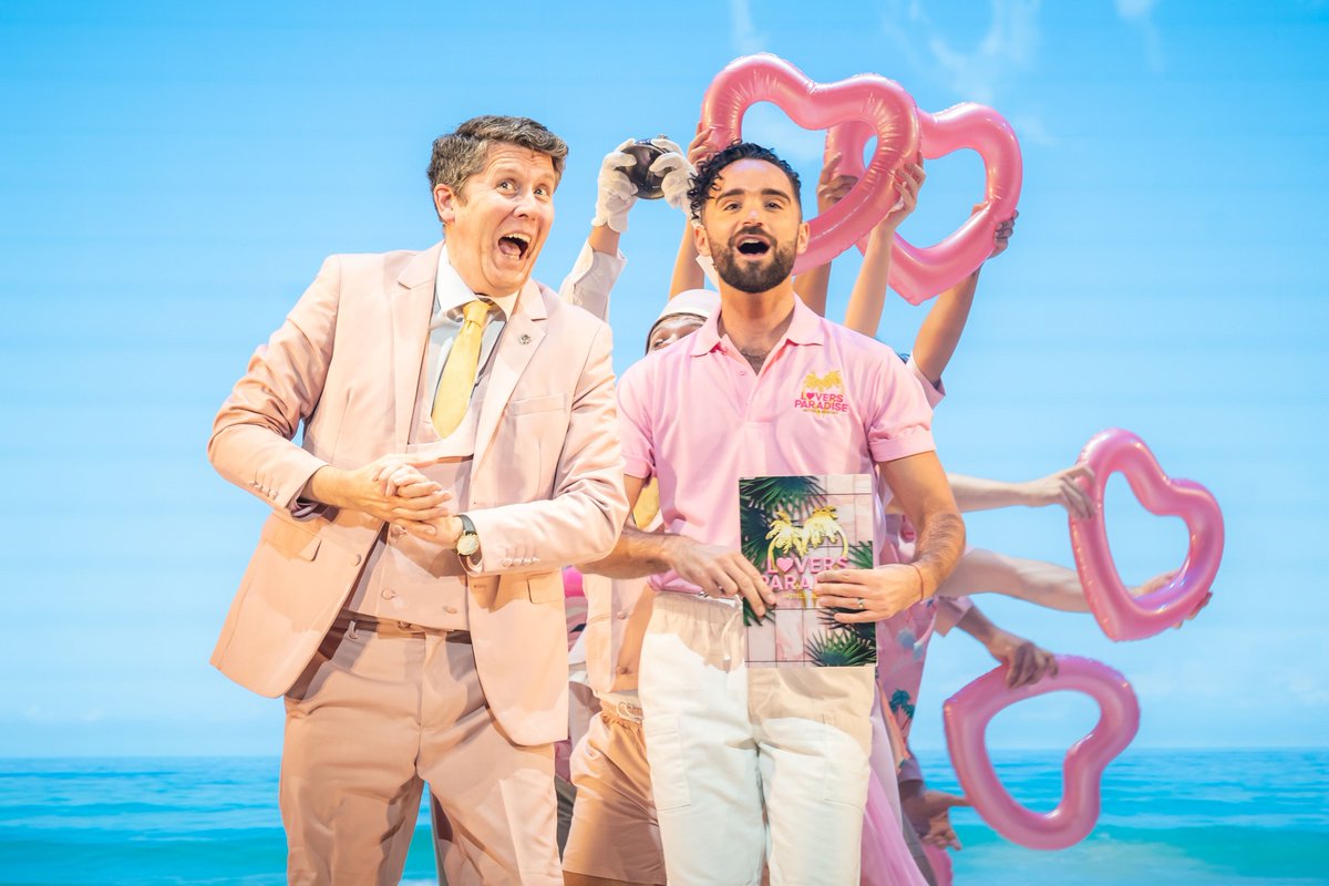 Well, that's @soluckymusical over and out - for now. I've hung up my dusty pink suit, & had to leave Spencer at 'The Lover's Paradise'. I will miss him. And I'll miss our wonderful, talented company. As always, thank you thank you thank you @deborahisitt ❤️