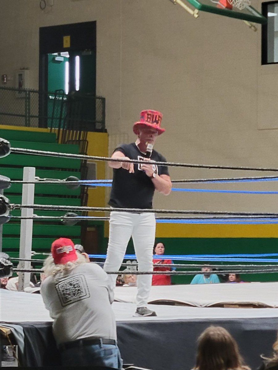 CoachWilliamsRC's tweet photo. For many years, I watched Baby Doll ( @nicklaroberts ) escort the likes of the Four Horsemen &amp; Dusty Rhodes to the ring. Last night, I got to escort Baby Doll out at @WCEW2024 Grand Slam at RSHS. She was extremely nice &amp; all you could hope for as a long time fan. #DreamComeTrue https://t.co/txqhmpsWlq