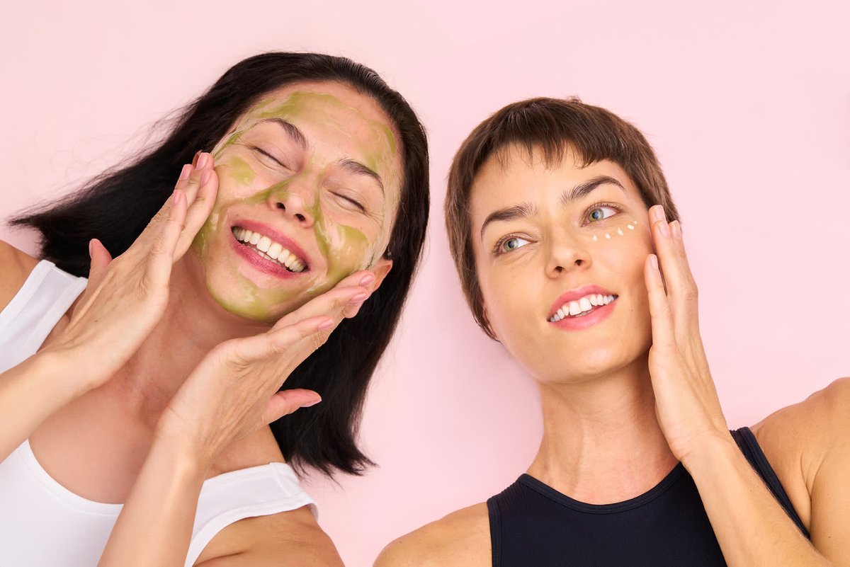 silvermirrorFB's tweet photo. 🌸Happy Mother’s Day from Silver Mirror! 🌸
Spoil mom a little extra with $100 OFF $500 gift cards! It’s the perfect way to show your love and appreciation.
(Or moms, treat yourself - you deserve it!)

Purchase the best gift to mom with the link in our bio. 💖

#MothersDay https://t.co/LMukvkxgM2