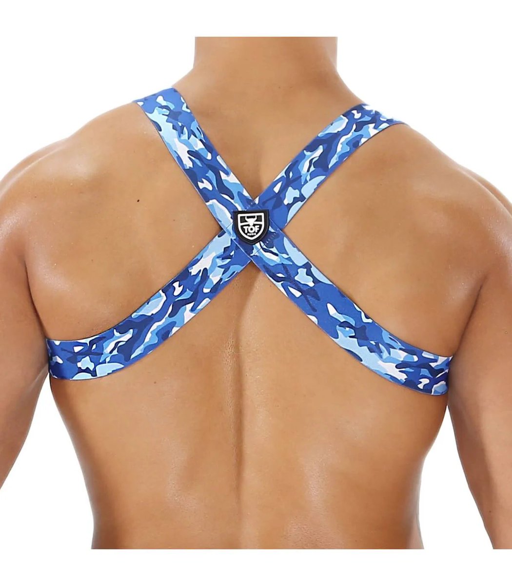 Showcase Sunday: showcasing one of our favourite harnesses in white &amp; cammo

TOF Paris: Party Boy Harness Cammo

Browse our range of harnesses here: 
dsunderwear.com/collections/ha…