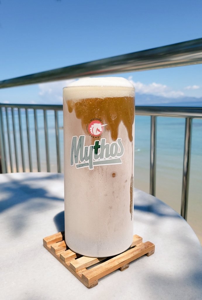 On a day like today, this is exactly what you need!! 😍

€4, Mythos in Zante 🇬🇷