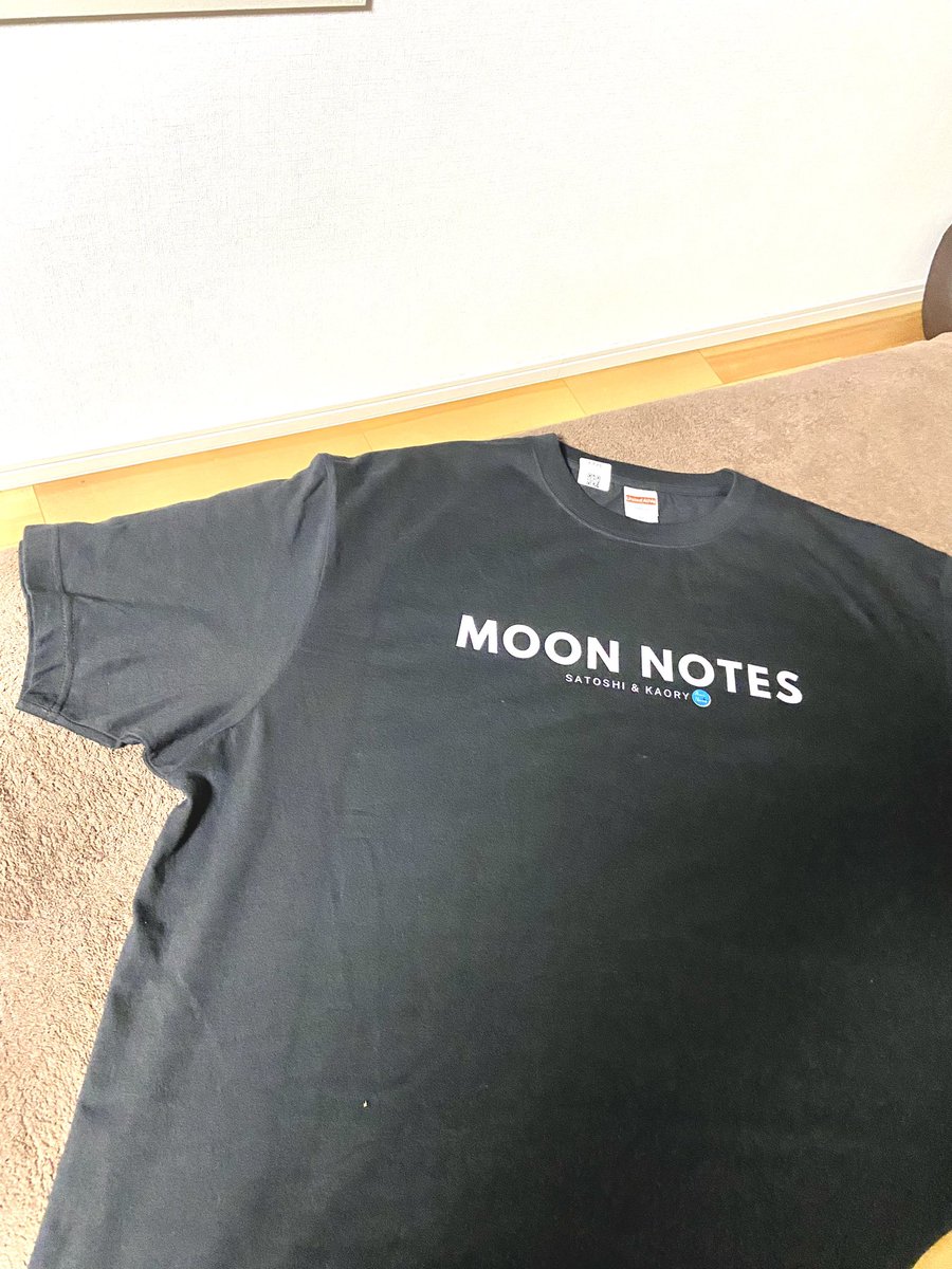 afroman5122's tweet image. いまどうしてる？って、、
@moonnotes_unit のTシャツが届いて
歓喜に満ち溢れています🥳🥳🥳
今年の"音楽"にまつわるイベント事は、これを着て出ようって思う😁
@singsongonesong 
#moonnotes