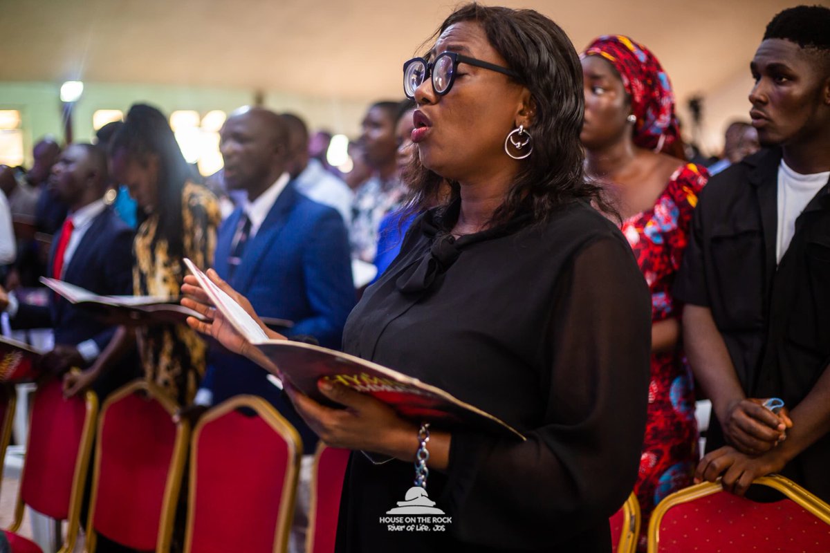 Congregational Hymn

🎼Down at the cross where my Savior died,
Down where for cleansing from sin I cried,
There to my heart was the Blood applied;
Glory to His name!🎵

-Author: E. A. Hoffman

#TrueWorshippers
#CommunionService
#HOTRJosService
#OurMonthofNetworking