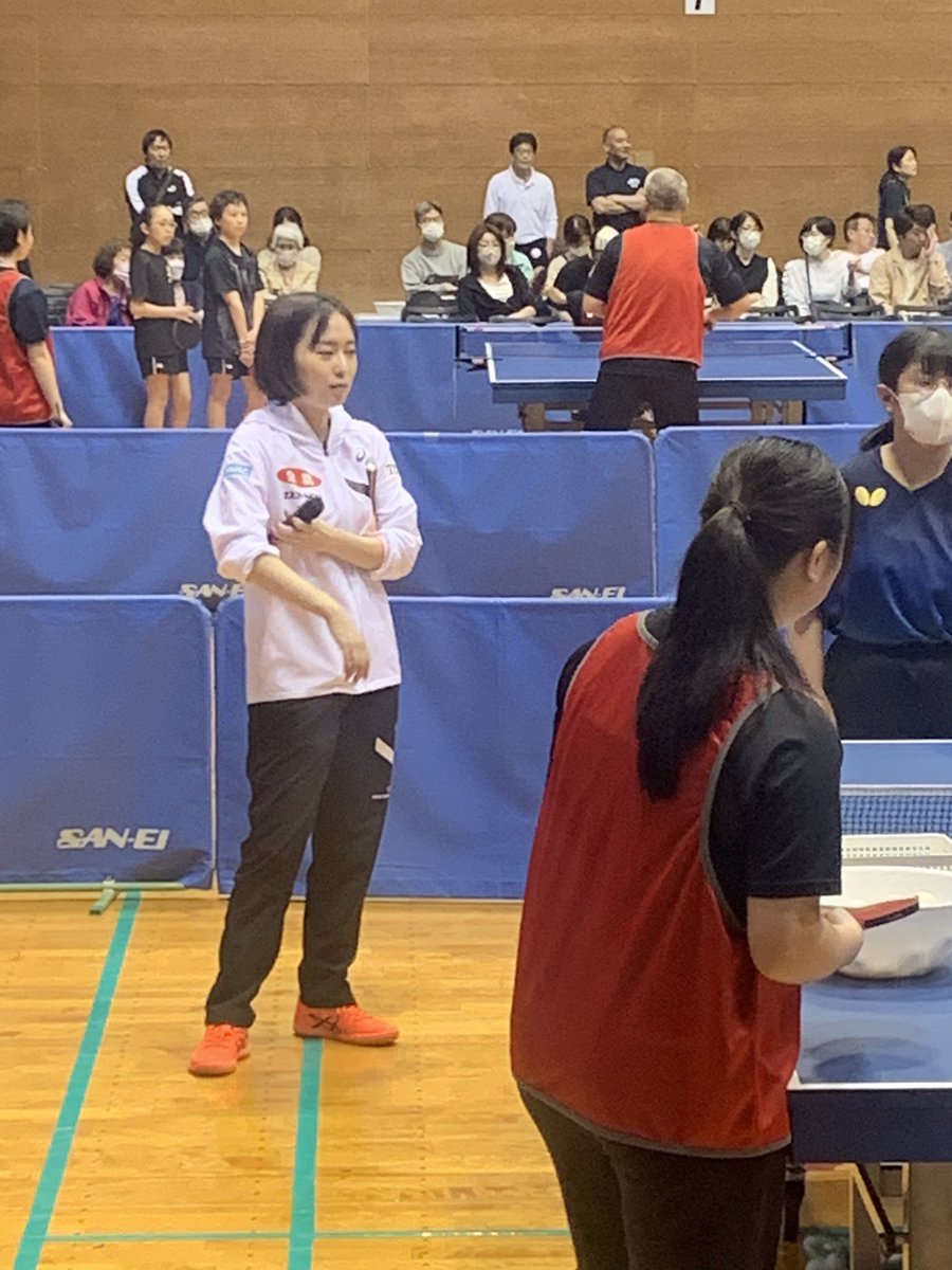 Bizmates1's tweet image. 光市卓球フェスティバルに行ってきました！☺️これまでTVの世界だけで見てきた石川佳純さんも平野早矢香さんもめっちゃ優しくて情熱的な方やった〜☺️🏓
「良い時は誰でも頑張れる、しんどい時にどれだけ踏ん張れるか」とか、卓球以外に通じる話もたくさん聞けてよかった！😎
#石川佳純　#平野早矢香