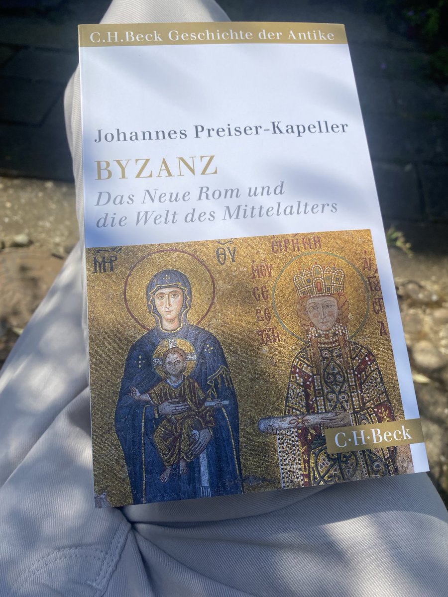 Peter Sarris (@peter_sarris) on Twitter photo Relaxing in the garden with a good book… Relaxing in the garden with a good book…