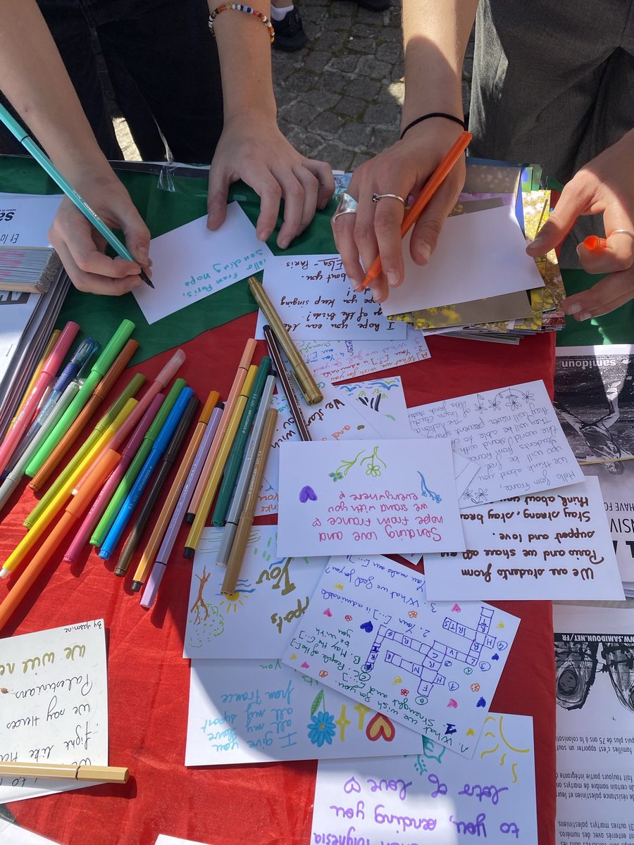 🇵🇸 🚩Hier, nous étions présent·es au village antifasciste place du Panthéon pour faire front contre la manifestation néo-nazie organisée dans la capitale. Face aux racistes, aux fascistes et aux soutiens de l’état colonial et de son genocide, résistance !