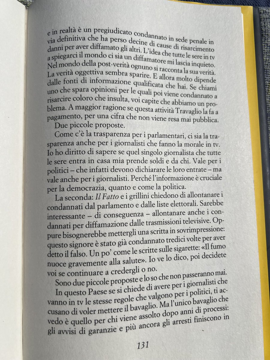 Un passaggio molto importante del libro di @matteorenzi, sul rapporto tra politica e informazione. #PallaAlCentro #Ottoemezzo #Travaglio #Gruber #diffamazione