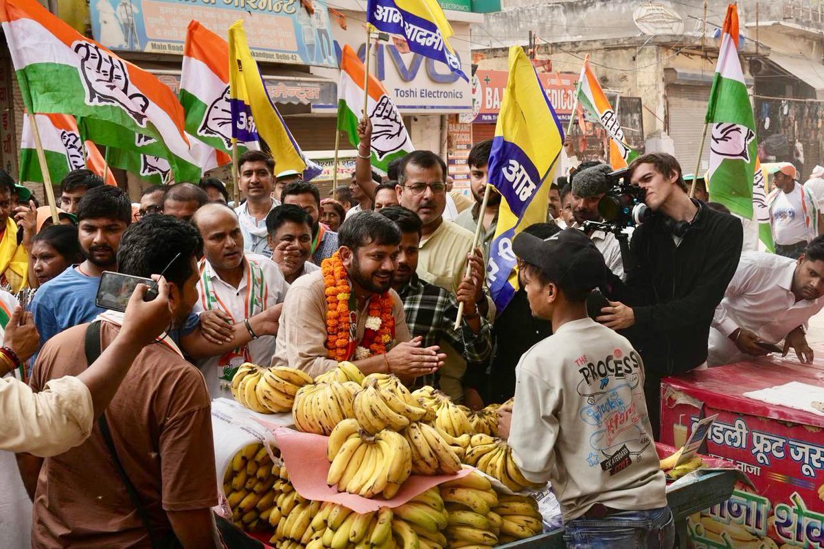 ‘न्याय’ स्थापना के लिए निकली पदयात्रा में शामिल होकर इसे कामयाब बनाने के लिए बुराड़ी के सभी साथियों का हार्दिक आभार। आपका ये प्यार और विश्वास ही महिला अधिकार के लिए लड़ी जा रही लड़ाई को मज़बूती देगा।