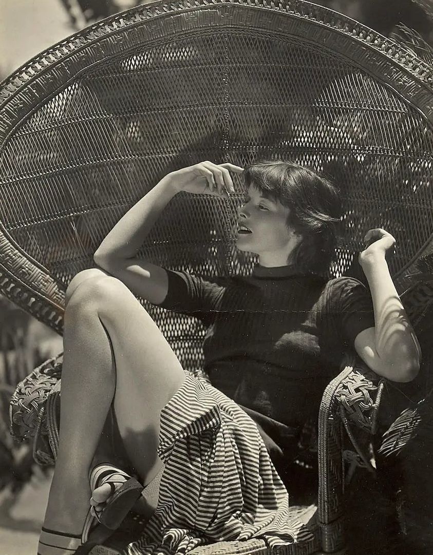 Katharine Hepburn #BOTD captured in a memorable series by George Hoyningen-Huene, 1934.........