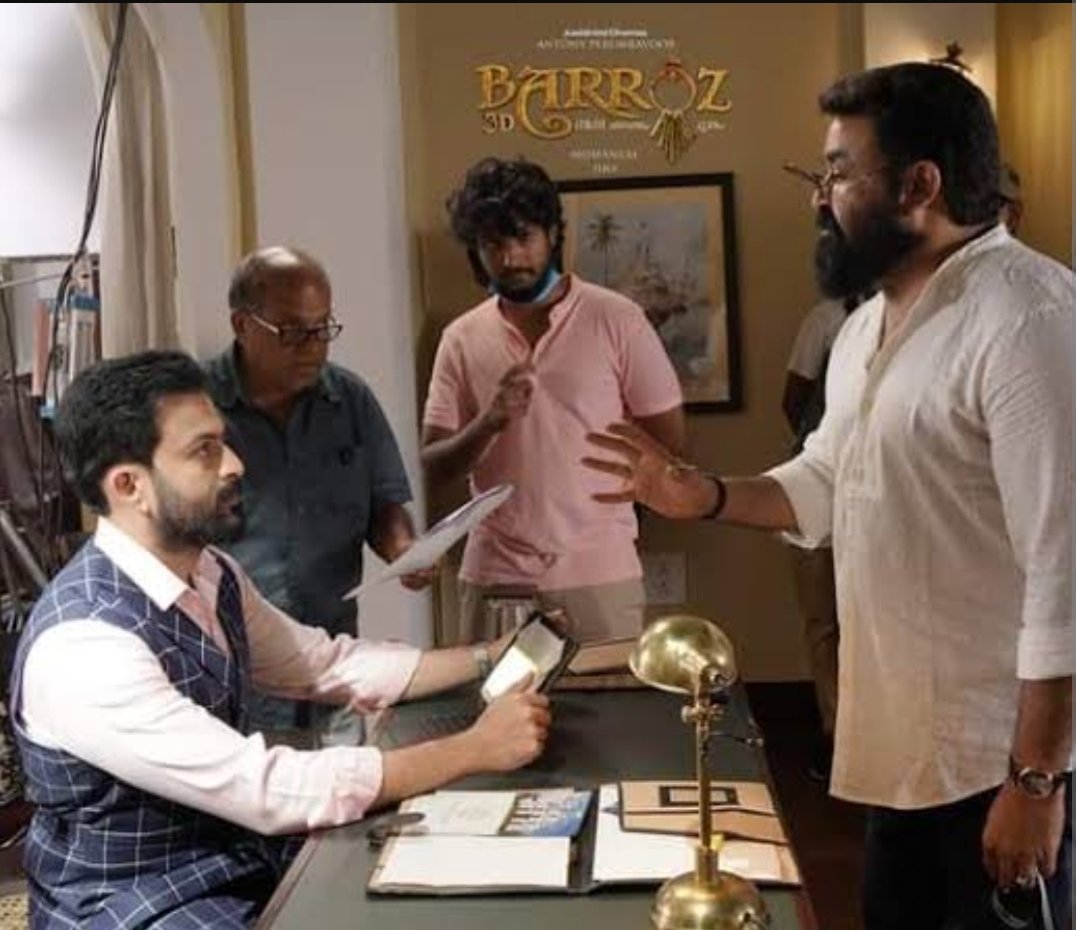 According to some sources relatively unknown actor Tuhin Menon is replacing #Prithviraj in #Barroz. Awaiting for official confirmation. #PranavMohanal was seen on sets but his role is not confirmed. 

#Mohanlal