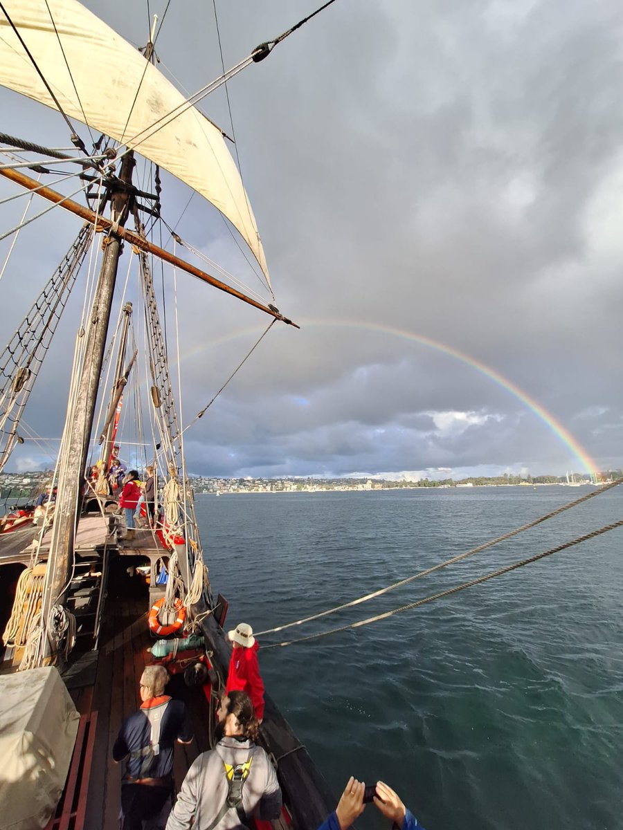 We need to include more pictures in our #rainbow collection! 🌈 A big shoutout to the amazing Duyfken crew for capturing these breathtaking moments of sailing with rainbows on Sydney Harbour! Book for the Duyfken Friday and Saturday sailing: sea.museum/sailduyfken