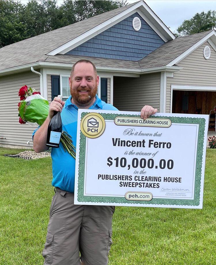 Danielle Lam (@aponihills) on Twitter photo 