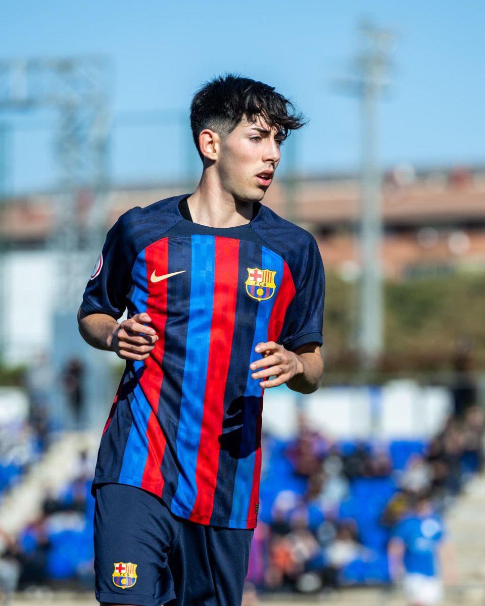 🚨🎖| Dani Rodriguez' continuity at Barça is getting CLOSER to being sealed. He already has received the renewal offer from the club and is contemplating it. The new proposal includes a higher salary and a Barça Atlétic record with guaranteed first team projection. [@RogerTorello…