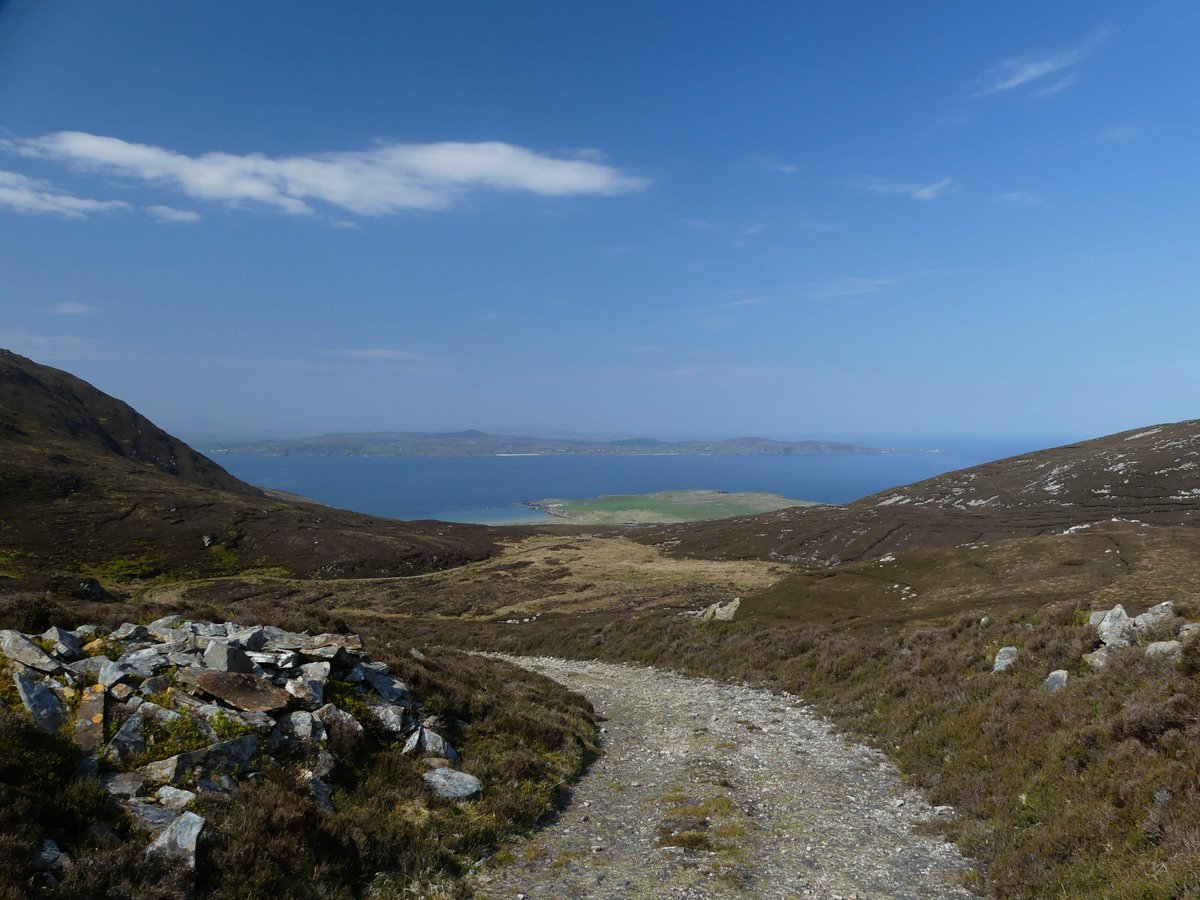 Views from the Mamore to Straid Trail in Clonmany, Inishowen.
inishview.com/activity/mamor…

#Buncrana #Inishowen #Donegal #wildatlanticway #LoveDonegal #visitdonegal #bestofnorthwest #visitireland #discoverireland #Ireland #KeepDiscovering #LoveThisPlace #discoverdonegal