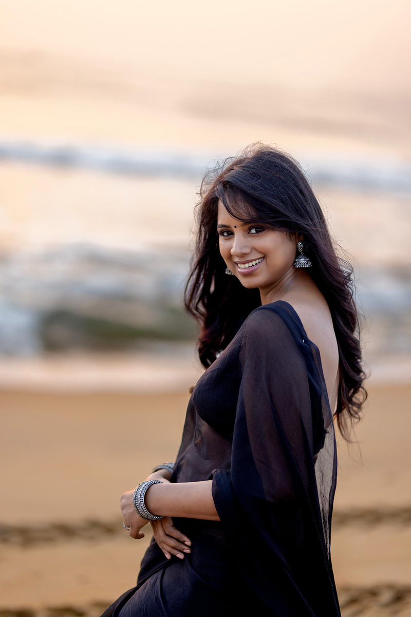Classy in Black and white.. 👌🏼 Young Actress #YugaKrishnan 's latest elegant pics.. 😍 @yuga_krishnan @teamaimpr
