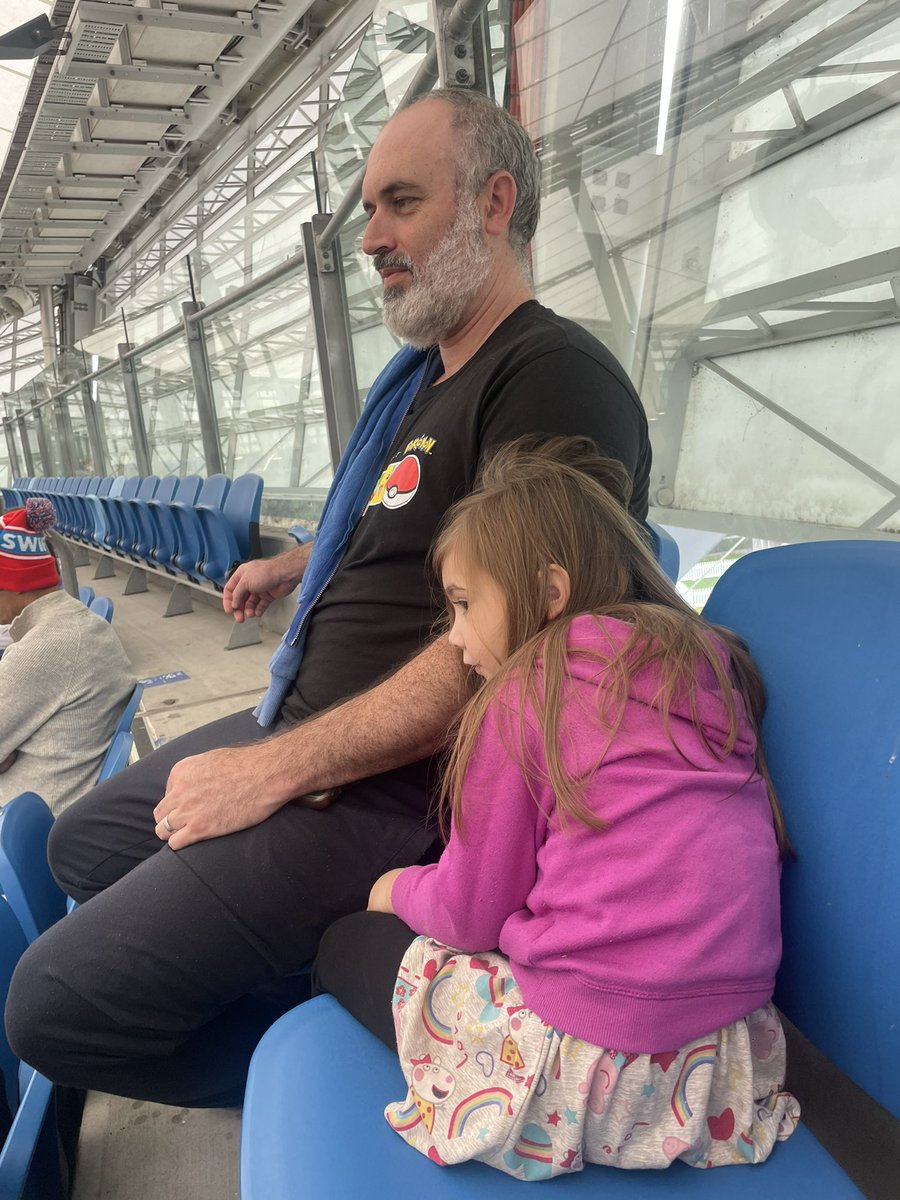 leaseM_87's tweet image. Mother’s day means I get to pick the activity and it was #SWIvVIX. Alana’s first netball game and she wasn’t a massive fan