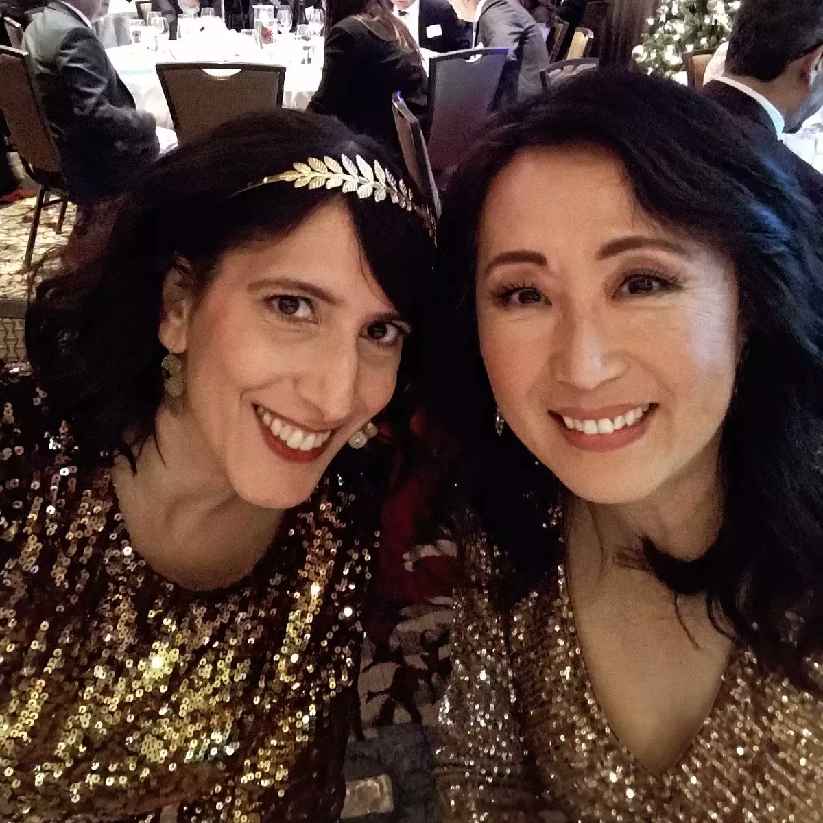 From the Pinky Twins to the Glitter Sisters, @mijungleectv and I inadvertently know how to rock the matching outfits. @ArthritisSoc