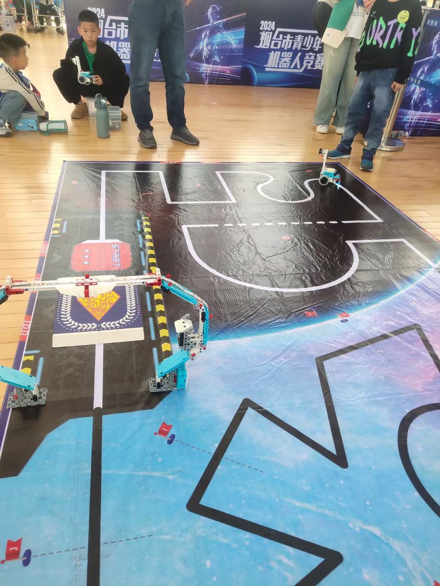 YanTai city robot competition for kids. #education #coding #ZMROBO #robotics #education #AI #deeplearning #computerscience #k12education #k12schools #pythonprogramming #STEM #build #play #create #kids #solutions #students #competition