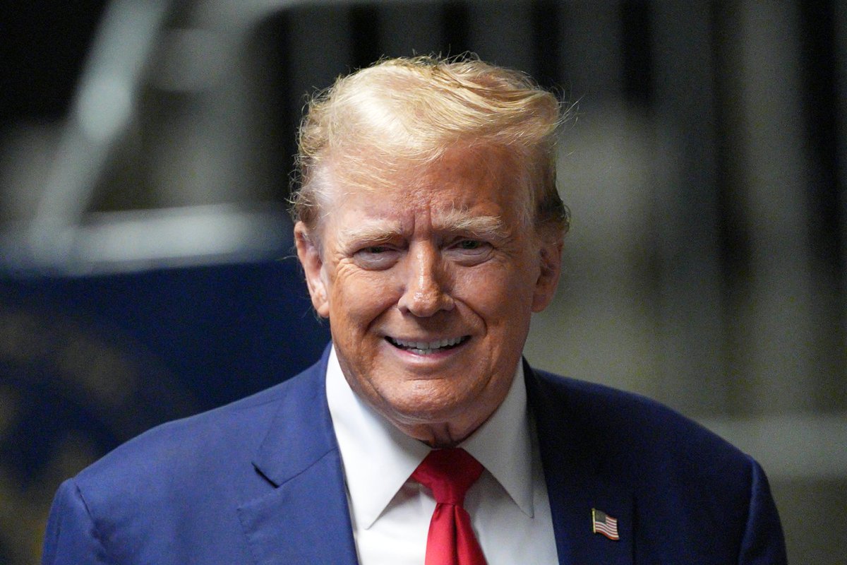 The auditors' closure, looms possibility of Donald Trump owing over USD 100 million in taxes. #feedmile #DonaldTrump #USD #million #taxeslost #audit #case