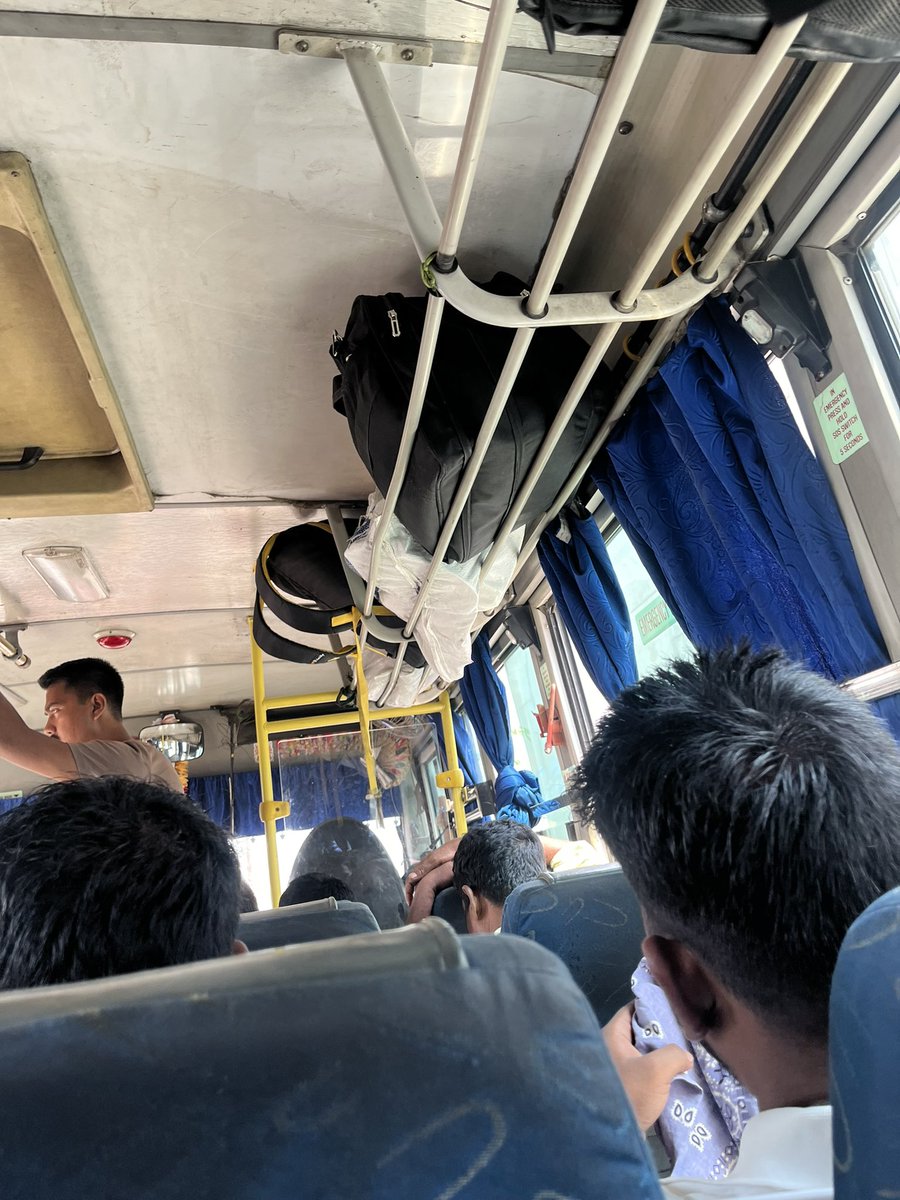 Your A/C seater bus sir @redBus_in 🙂‍↕️🙂‍↕️