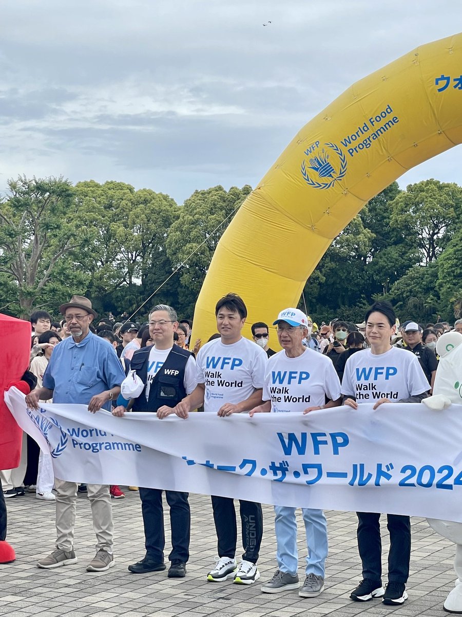 駐日アフリカ外交団長エスティファノス・エリトリア大使を本日の@WFP_JP ウォーク・ザ・ワールド#横浜に特別ゲストとしてお招きしました。分断や紛争が後をたたない今、平和への思いを込めたウォークを提唱されました。 Thank you @AmbassadorEstif ! #WTW2024