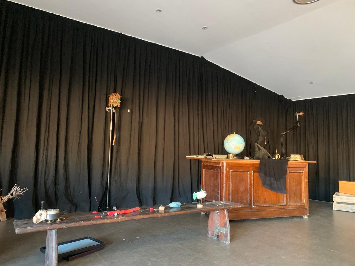 🎭 Aquests cap de setmana ens ha acompanyat la màgia del Festival Internacional de Teatre de Teresetes que en el seu pas per Mallorca ha fet aturada a Felanitx i Portocolom.
🪅 S'ha representat "Pipa, El Titella Meravella" i "El Arca de Neo".