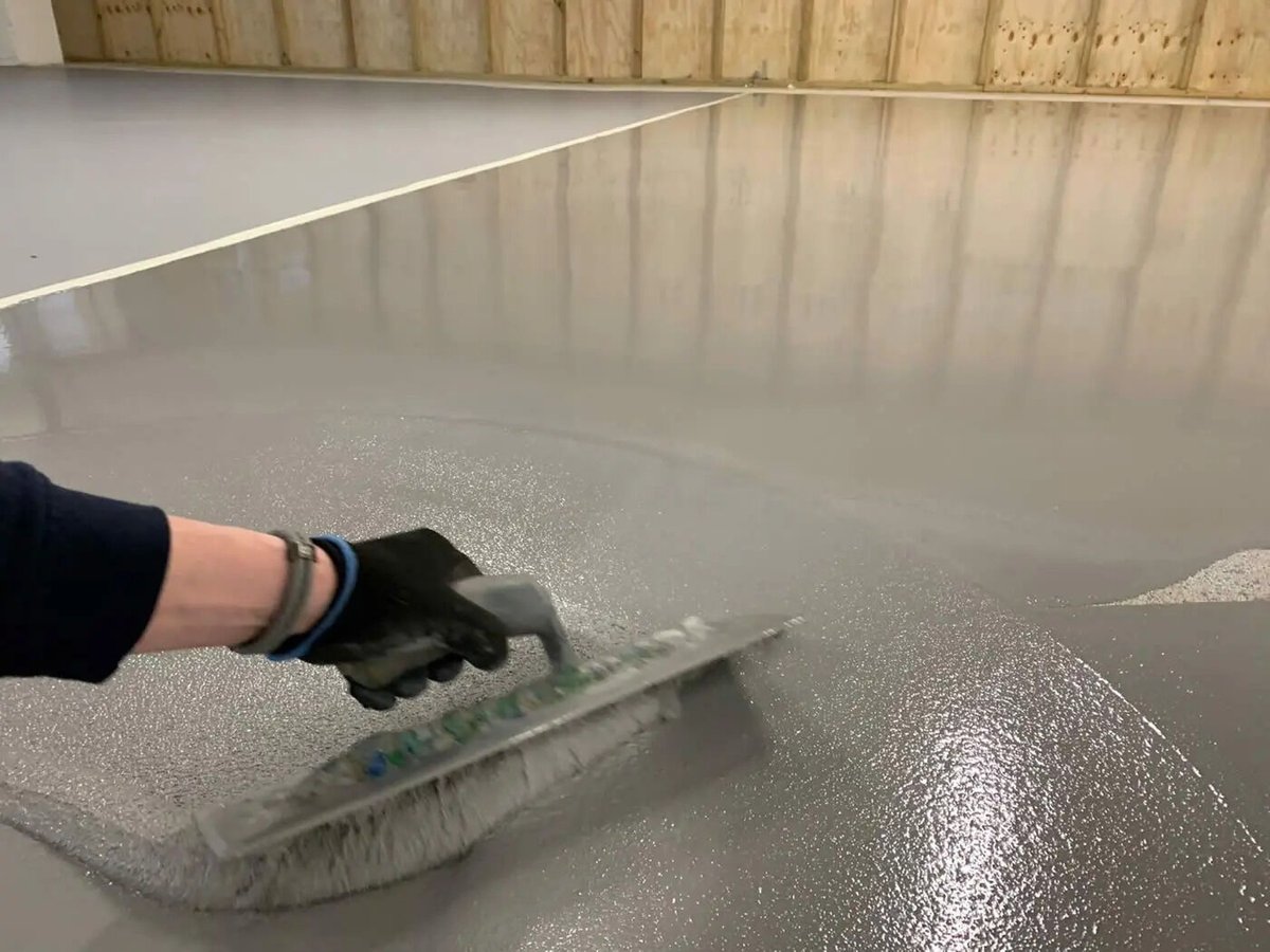 Elevate your space with #PSCFlooring Hand-Applied Screeds! Leading in polyurethane resin screeds, we promise safety, aesthetics and bespoke solutions for every industry. Learn more ➡️ bit.ly/3TGXD5V #FlooringInnovation #PolyurethaneResinScreeds #HandAppliedScreeds