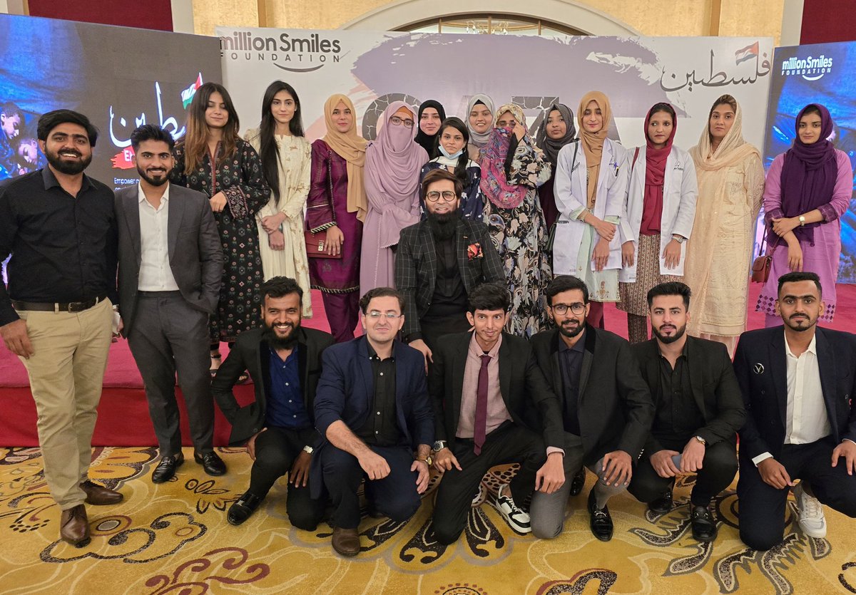 Investing in youth is seed time of Life. Students for Humanity ! Students raising their voice for Gaza at a Corporate event by @MSfoundationPK. Their energy, their passion and their smiles gives us all hope that our future is indeed bright and beautiful.