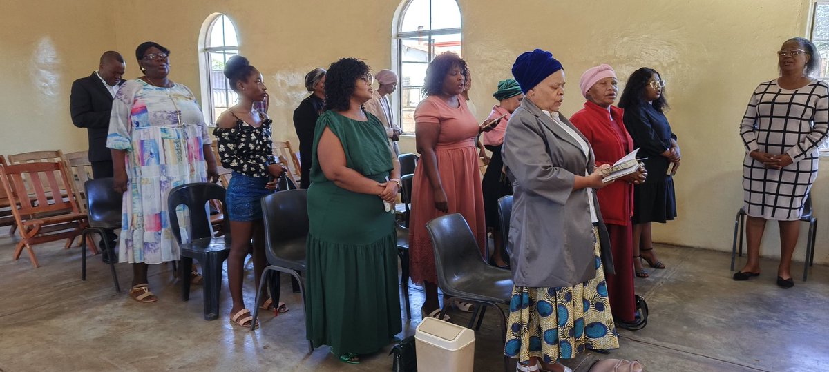 IN PICTURES]📸 ANC PROVINCIAL SECRETARY ON CAMPAIGN TRAIL CHURCH VISIT🖤💚💛

Provincial Secretary  Cde Deshi Ngxanga today joined the AME Congregation in Ward 6 Dawid Kruiper Sub-region for a Church Service
#ANCAtWork
#ANCsundays
#LetsDoMoreTogether