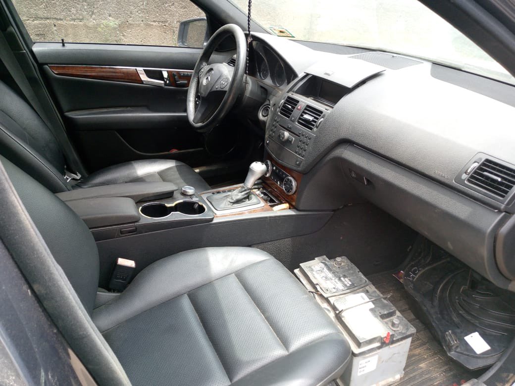 MastworldAutos's tweet photo. Mercedes Benz C300
Gear intact
First body 
Clean interior 
Good suspension 
Bad engine
4.2million

JagunJagun
Akwa
Femi Adebayo https://t.co/HRWQdT4BDB