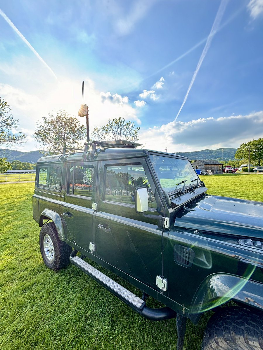 our #solar powered #NetworksOnWheels #landrover #private5G #starlink #defender at @The_RHS #springFestival @3countiesshows with @TeletResearch @SciTechgovuk @worcscc @VisitWorcs @ConnectingWorcs