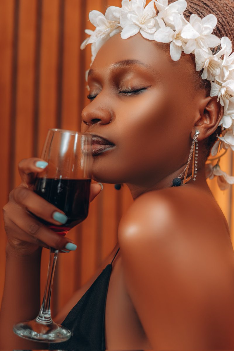 Tuta (@tutaayebare) on Twitter photo Celebrating another year on this year's Mothers Day, and with the far God has broughte, Is a privilege I'm extra grateful forโคHappy birthday to me๐ค
Photo credit to <a href="/BeDaUg1/">Beda Shots</a> Celebrating another year on this year's Mothers Day, and with the far God has broughte, Is a privilege I'm extra grateful forโคHappy birthday to me๐ค
Photo credit to <a href="/BeDaUg1/">Beda Shots</a>