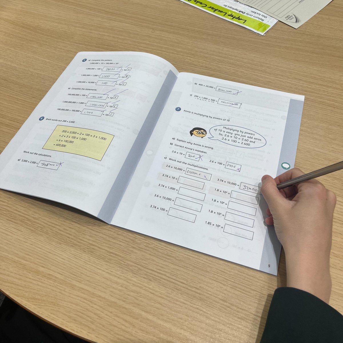 Our secondary maths workbooks are fantastic way to develop students’ understanding and encourage independent work whilst also saving teachers time ✏️ Get them for your whole school here at just £12 per pupil: eu1.hubs.ly/H092vT20