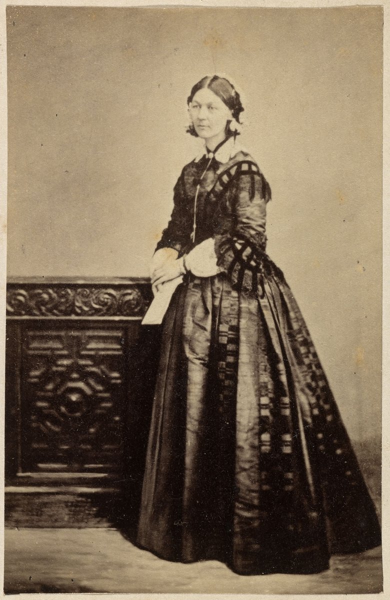 Florence Nightingale was born #onthisday in 1820. Queen Victoria admired the work done by Nightingale to improve nursing during the Crimean War, noting in her Journal: 'I envy her being able to do so much good and look after the noble heroes whose behaviour is admirable'.