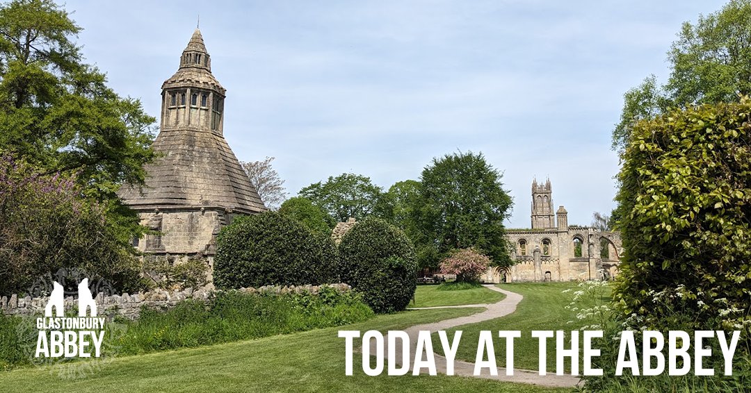 Today at the abbey! Take a walk through history on a guided tour with Goodwife Molly. Today's tour times are 11am, 12 and 2pm.

Plus, head to the Abbot's Kitchen from 3pm and watch Molly demonstrate how to make medieval tooth salve!

#TodayattheAbbey #TATA #LivingHistory
