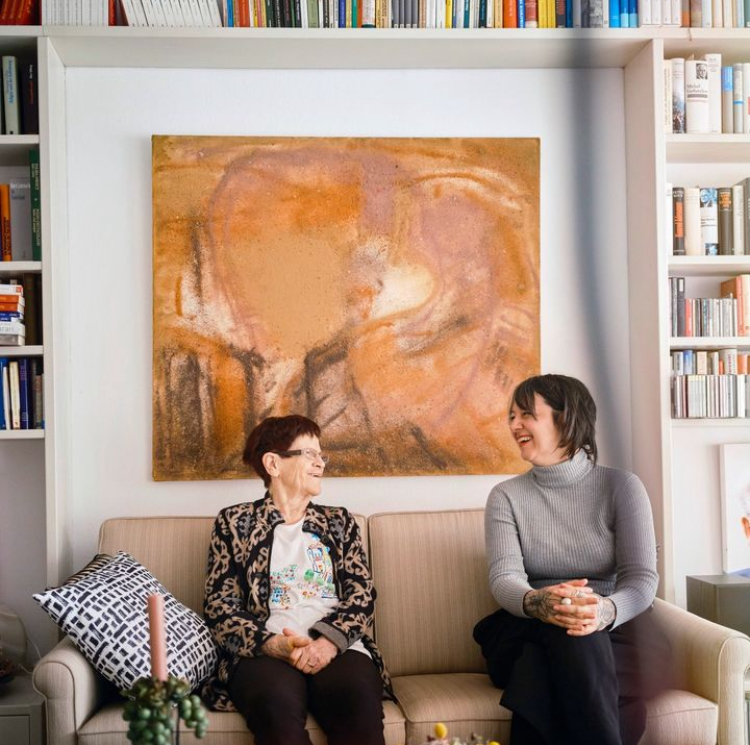 Das Magazin Publik Forum hat Rita Süssmuth und mich zum Feminismus interviewt 🥰 Das Gespräch ist im Heft und auf der Website von Publik Forum unter publik-forum.de/leben-kultur/w…