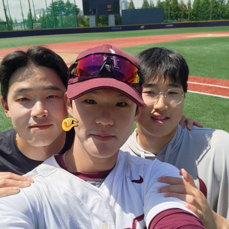 김치 tweet media