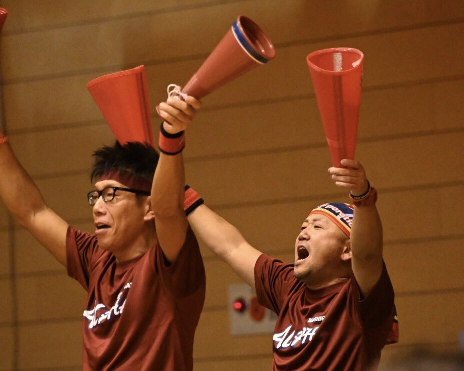 オヤジさん蛍パパB1昇格決めたよ❗️
来シーズンはBREXと同じ舞台で💪
#大塚商会アルファーズ
#越谷アルファーズ