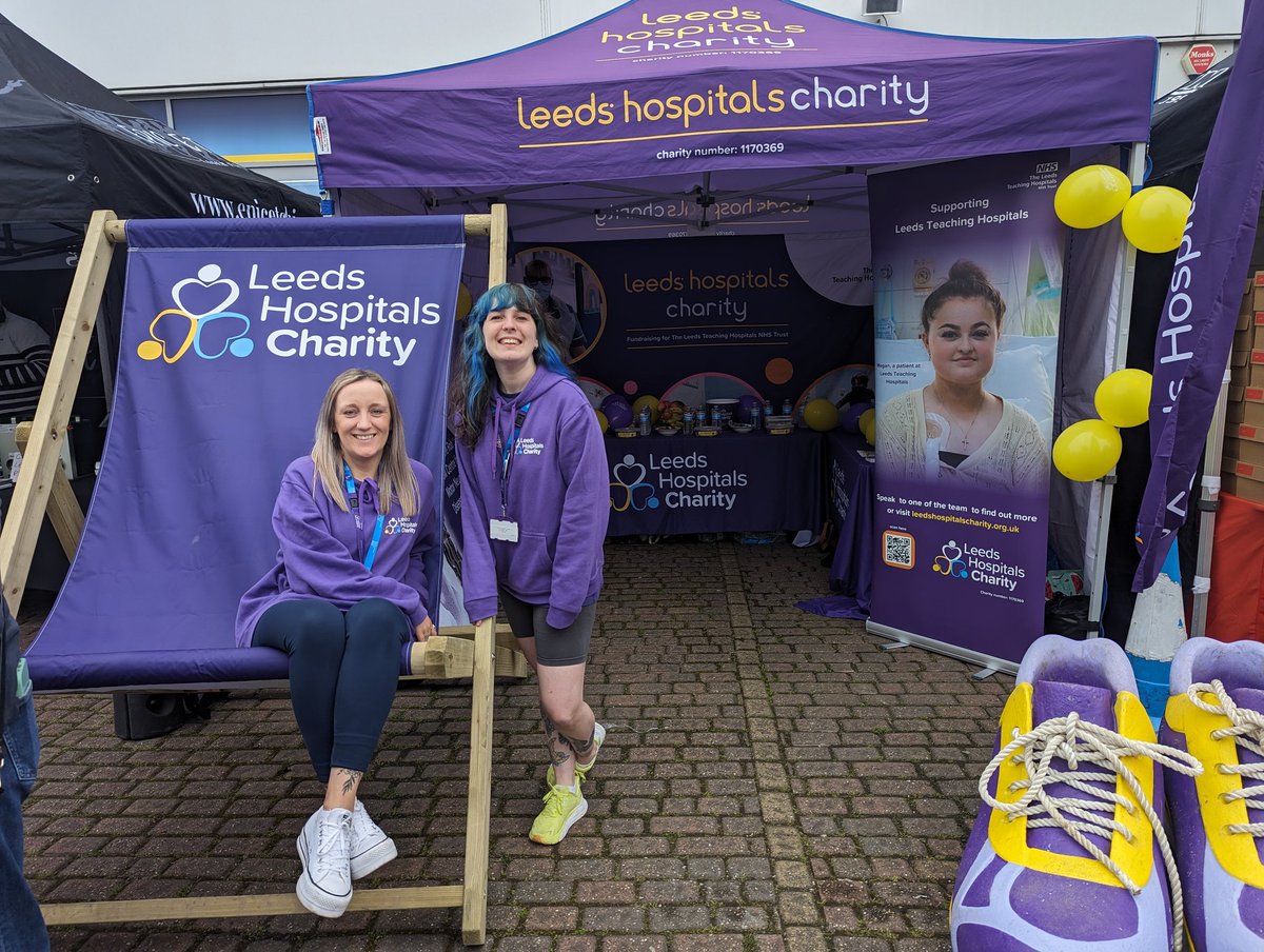 All set up at the Rob Burrow Leeds Marathon 2024! Make sure to pop by and see us in the Events Hub, and a massive good luck to everyone participating today!! 🥰💜 #leedshospitalscharity #leedsmarathon