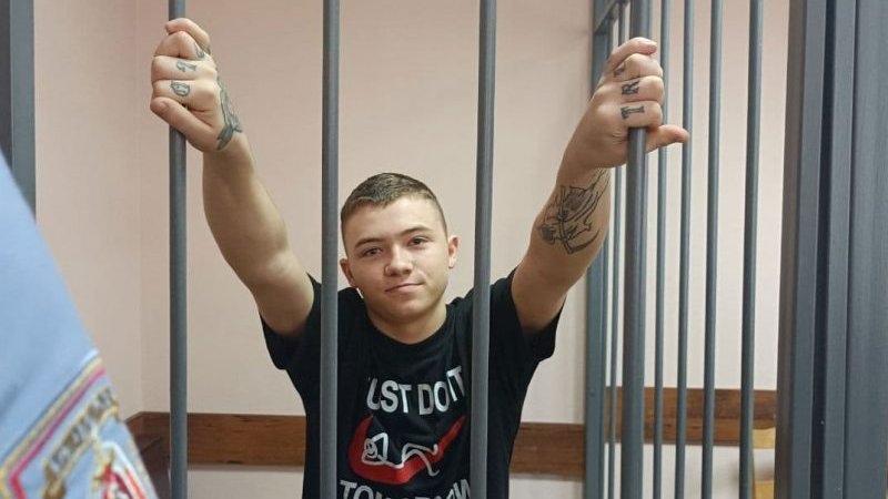 Mikita Zalatarou was just 16 when he was arrested in 2020 for protesting against the stolen elections. Today, he turns 20 in prison. He has been beaten & is being denied medication. Happy Birthday, Mikita! I hope that you, along with all Belarusians, will soon see freedom!