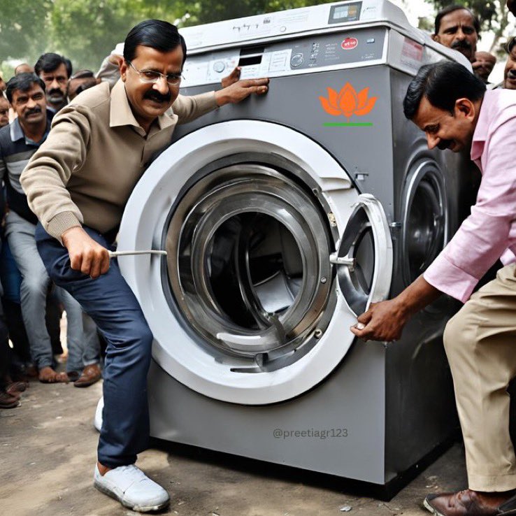 AAPKA_OPBishnoi's tweet photo. भ्रष्टाचार की वाशिंग मशीन को तोड़ते @ArvindKejriwal 

Picture 4 जून के बाद दिखाई देगी...
#BJP_WashingMachine 

 #KejriwalKi10Guarantees https://t.co/tdw8csMrvu