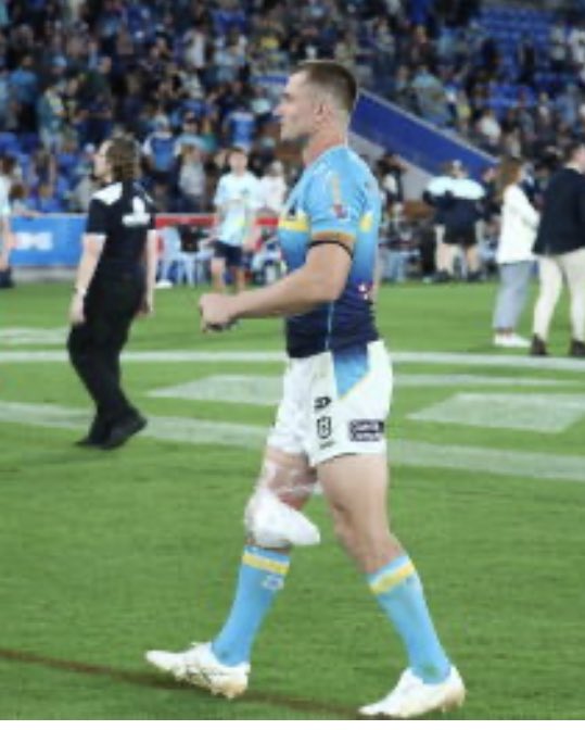 FIFITA FIRES, TITANS GUTS IMMENSE 

*Boos for David Fifita turn to cheers as he lifts.
* @GCTitans lose Foran, Brimson, Sami and Smith-Shields to injury in 20-18 win, one of gutsiest
* @nthqldcowboys season in freefall with 5 straight losses. 

@AAPSport 

aapnews.com.au/a/NQAEbumxE