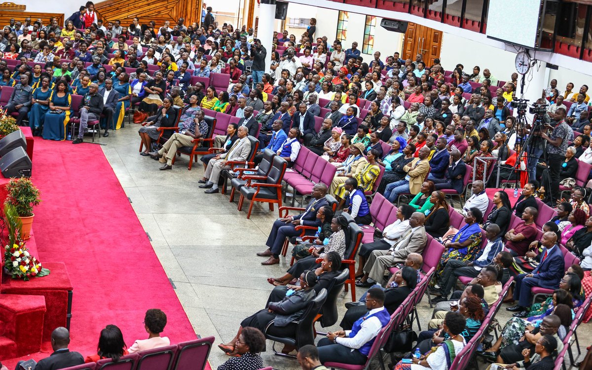 The LORD directs the steps of the godly. He delights in every detail of their lives. — Psalm 37:23 Sunday service at CITAM, Valley Road, Nairobi.