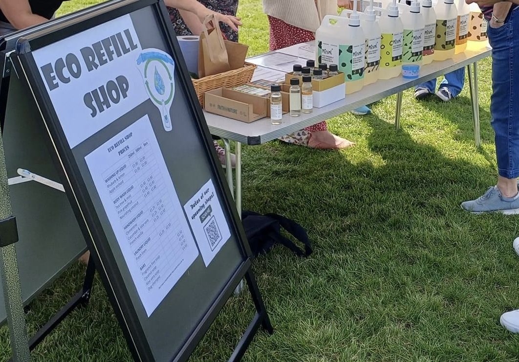 Well done to our @PupilsProfit Eco Refill shop and our Maypole Team for taking part brilliantly in our village fete yesterday. Bringing both joy and eco awareness! 👏💚🌟