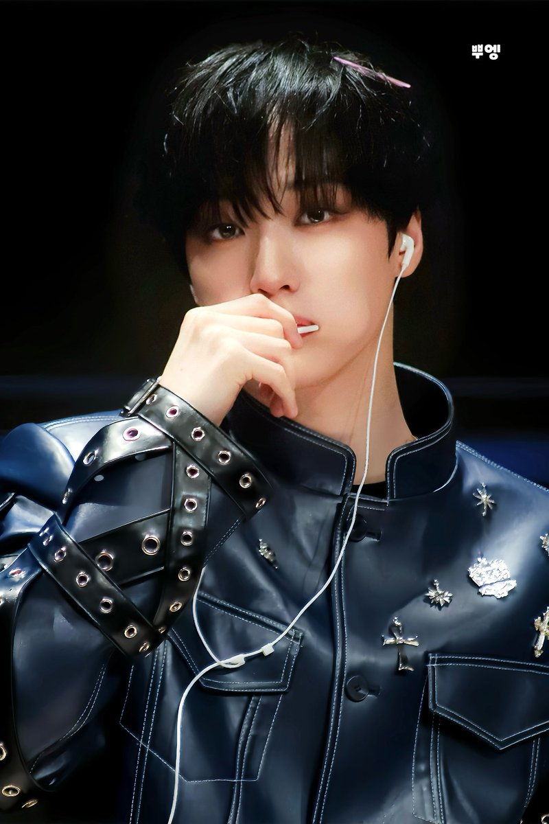 240511 어뮤즈레코드
#더킹덤  #아서