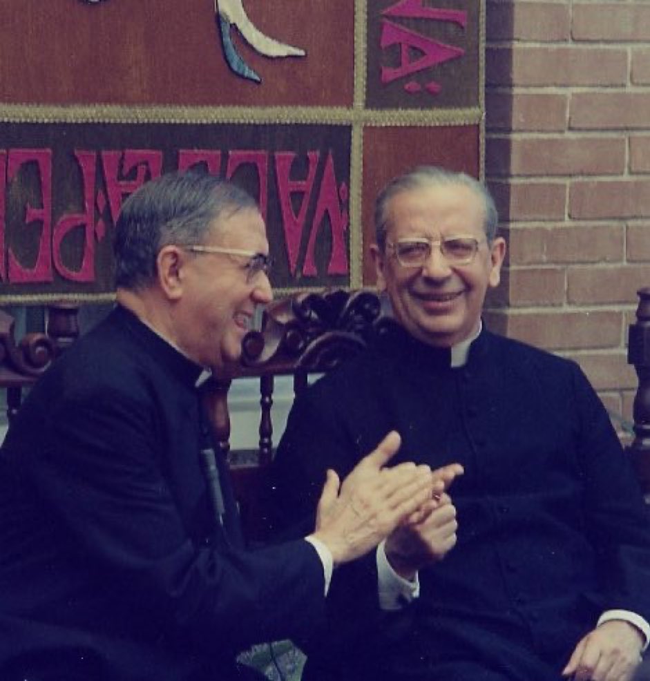 Hoy celebramos la fiesta del Beato Álvaro del Portillo, Obispo ejemplar al servicio de la Iglesia y fidelísimo sucesor de San Josemaría Escrivá, fundador del Opus Dei. Ora pro nobis.
