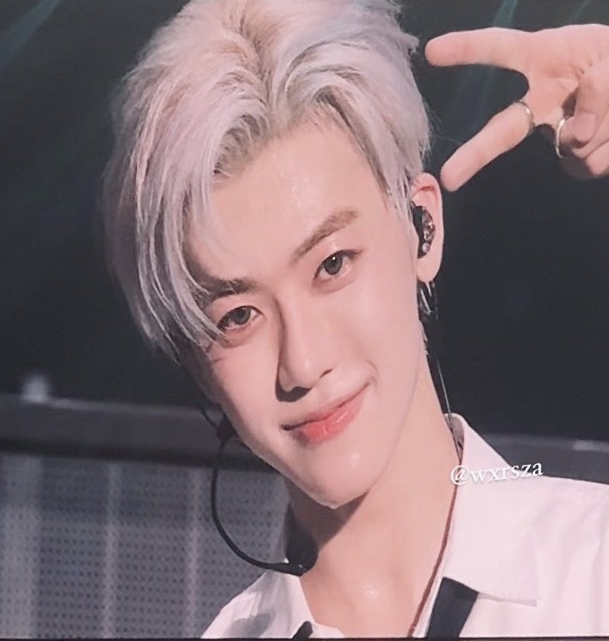 พี่แมวมองที่ไปดักอยู่หน้าค่ายอาสาต้องมารับโล่ห์แล้วล่ะ