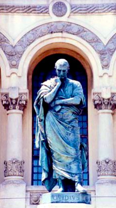 Today #HistFicMay it’s setting. My hero Ovid spends his exile years in Tomis on the Black Sea. Despite his constant complaints about the place and weather, nowadays it is Constanta, a holiday city with hotels lining the beaches. They still have a statue of him though!